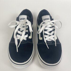 ~Used~ Vans 5-Youth Black & White Tennis Shoes "Off The Wall" Brand